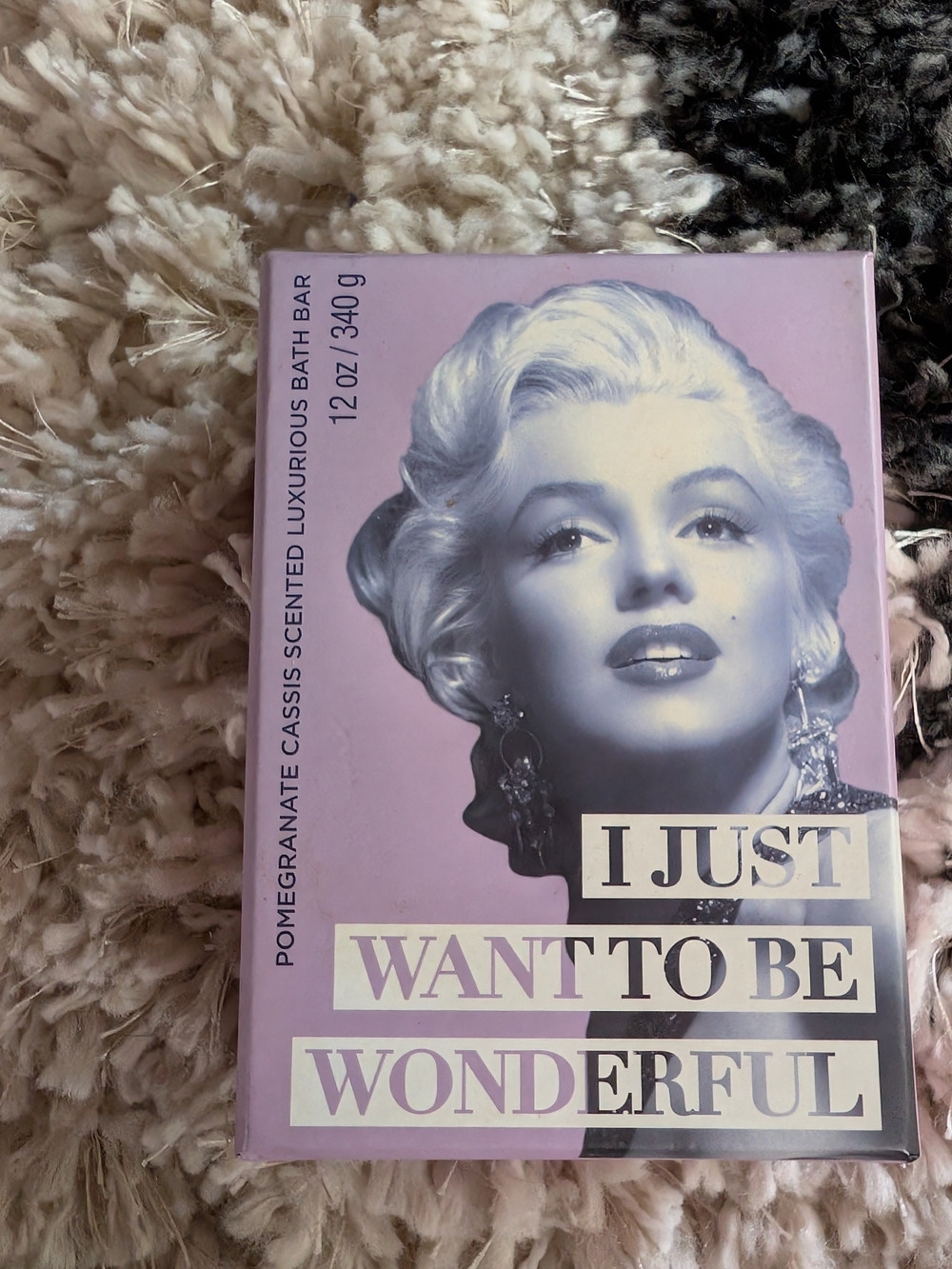 Marilyn Monroe Luxurious Bath Bar - Lavender Pink